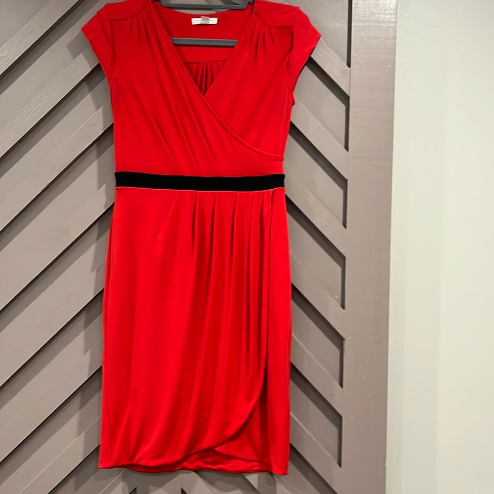 New York and Company short sleeve above knee dress front slit red and black XS